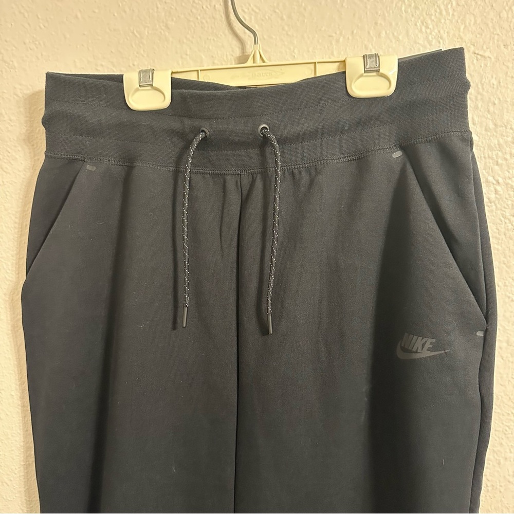 Nike NWT Black Drawstring Skirt with Center Slit - Picture 3 of 9